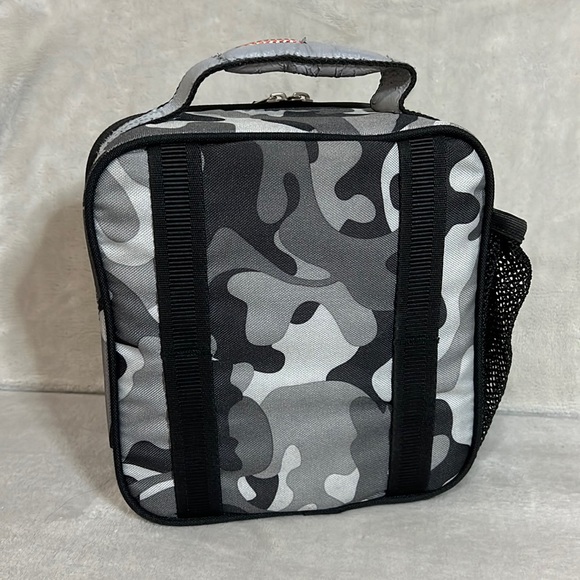Pottery Barn Kids Mackenzie Camo Grey Classic Reflective Lunch Box - Picture 3 of 7